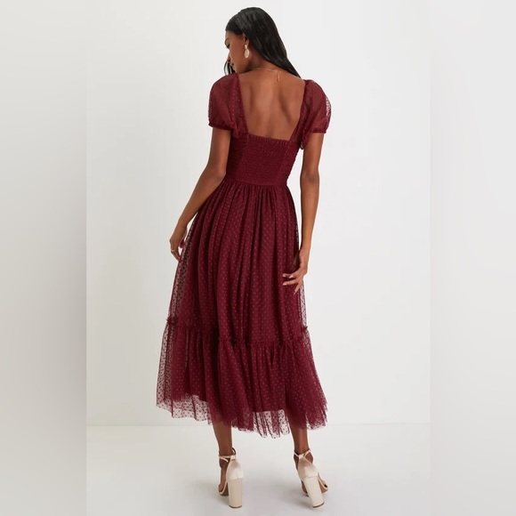 NWT Lulus Sweet Amor Burgundy Tulle Swiss Dot Tiered Bustier Midi Dress sz M - Picture 3 of 5